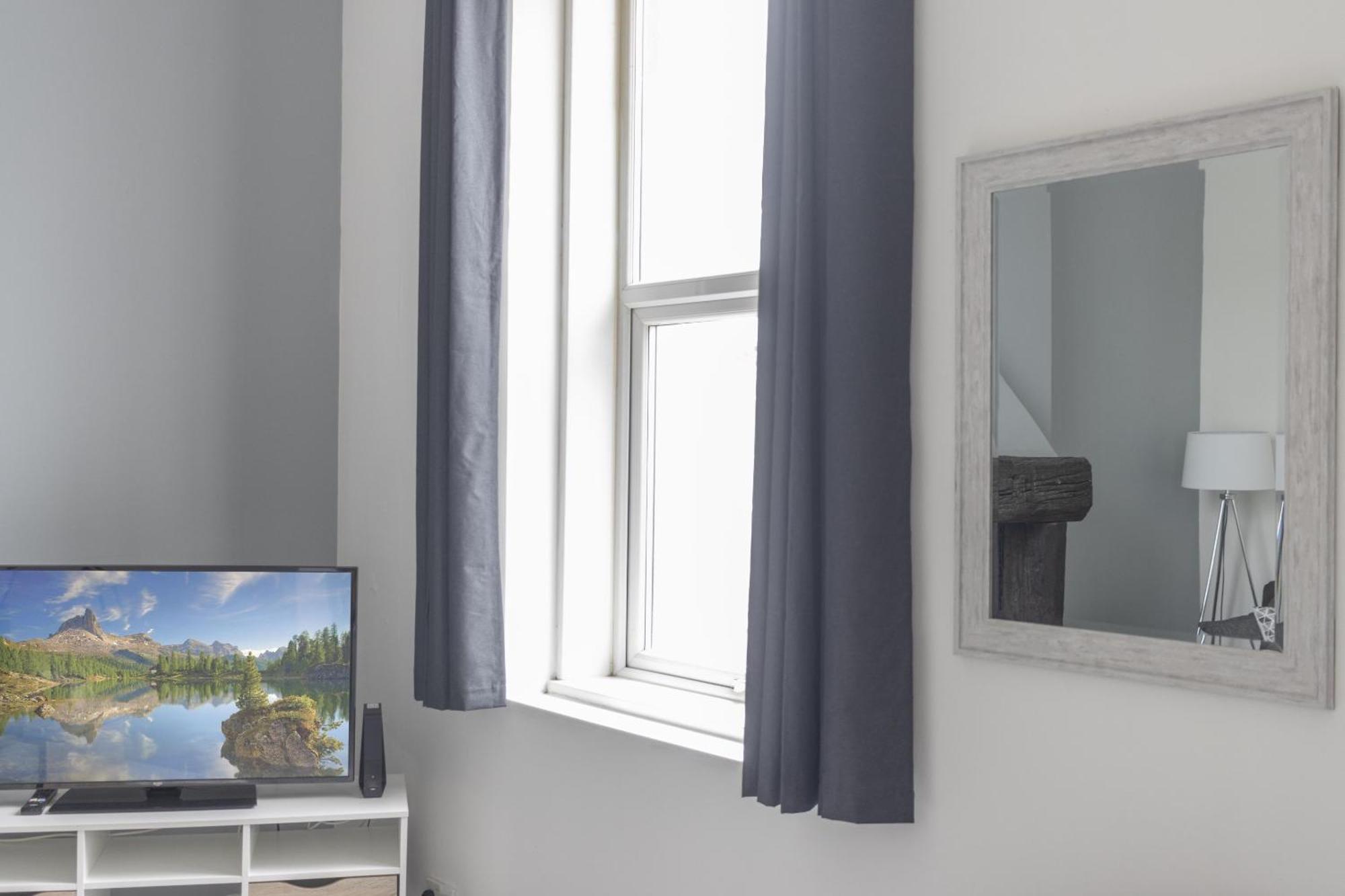 Appartement Alexandra - Large 3 Bed Perfect For Contractors, Free Parking, Fast Wifi And Great Value! à Plymouth Extérieur photo